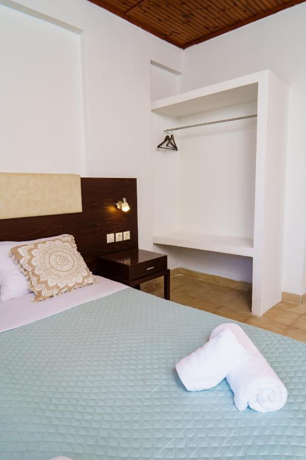 Mayo Rooms Zakynthos Akrotiri  Luaran gambar